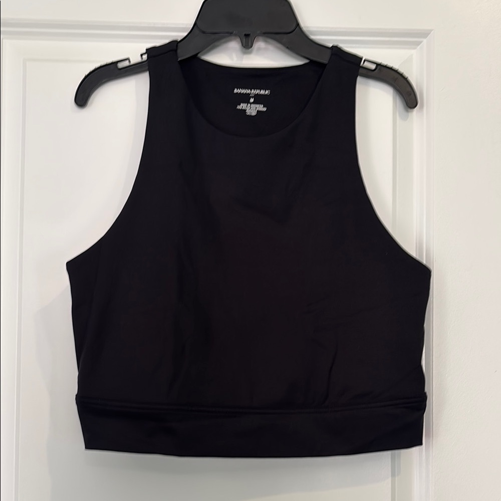 Black Sleeveless Cropped Tank